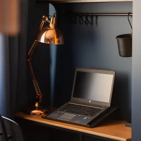 Stylish With Balcony Zoliborz By Renters *