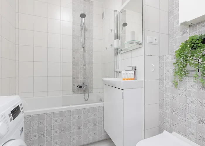 Apartment Stylish With Balcony Zoliborz By Renters *